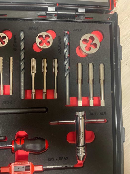 Набір різьбонарізного інструмент 5964065244