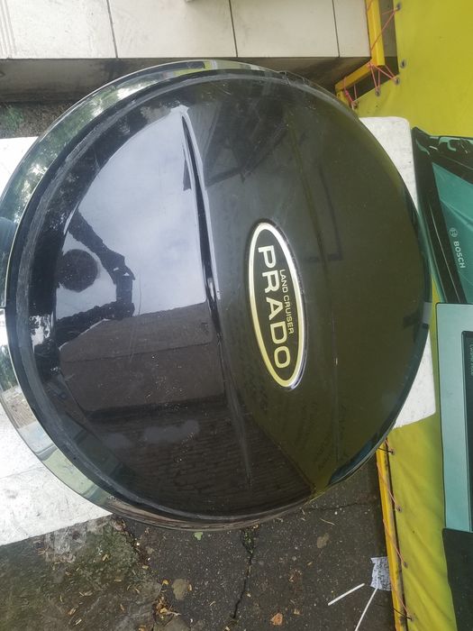 Кожух запаски колпак Toyota Prado 08204-35030