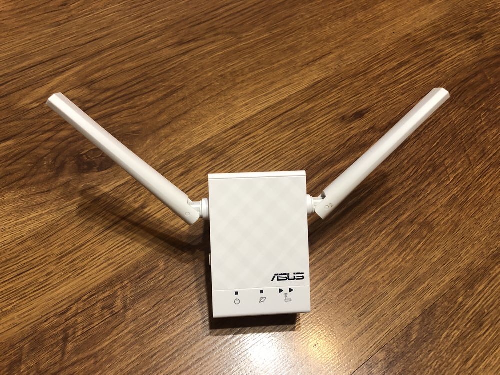 Repater, wzmacniacz  sygnału Wifi ASUS RP-AC51