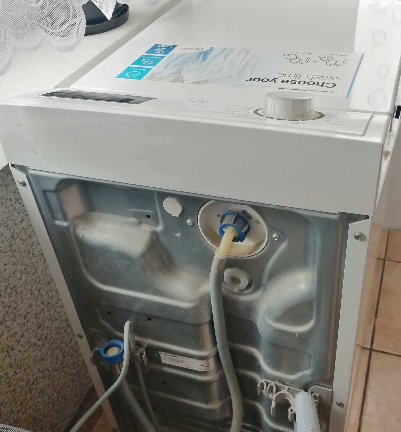 Pralka Elektrolux EWT 1266 TLW - otwierana  z góry
