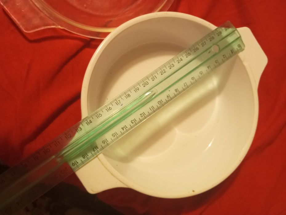 Кастрюля огнеупорная с крышкой салатница 0.7л СССР