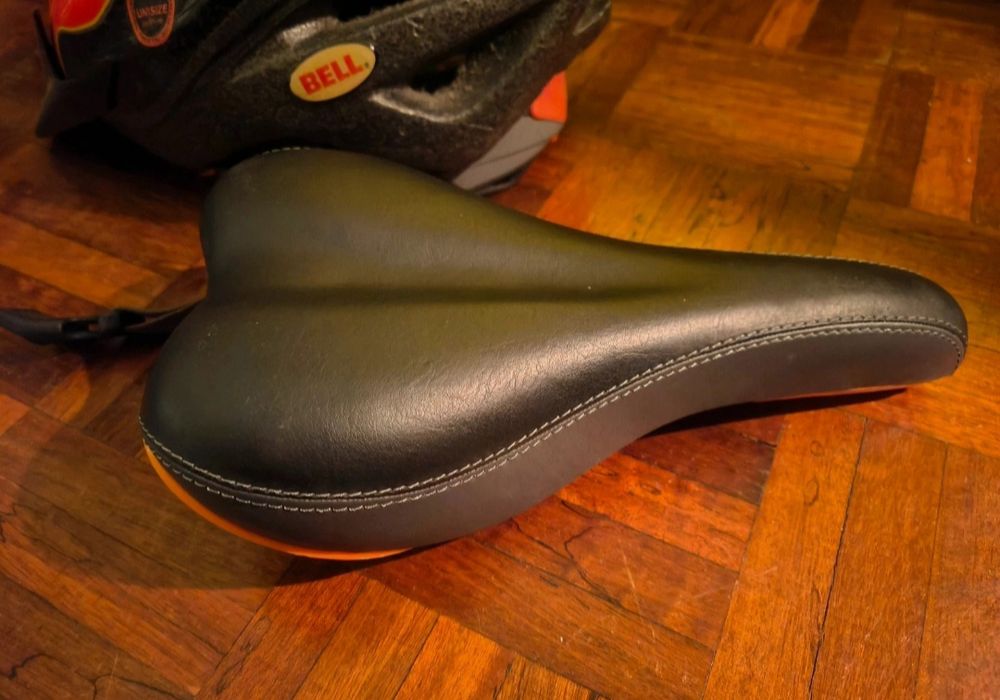 Capacete e Selim Bicicleta Criança