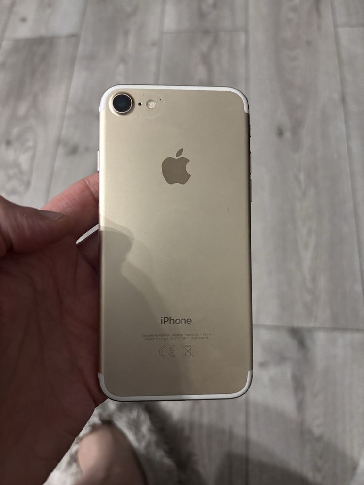 iPhone 7 128gb Gold
