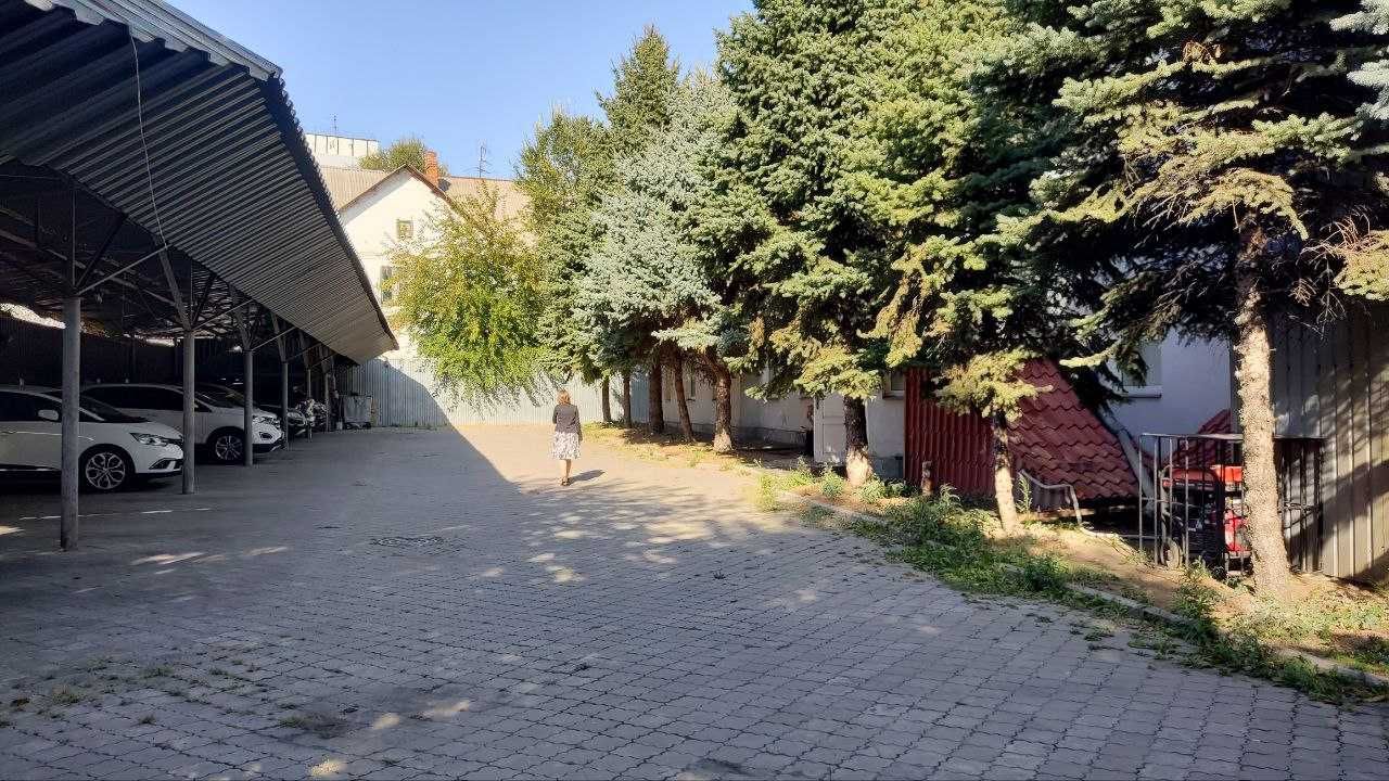 Продаж окремої офісної будівлі пр-т Б. Хмельницького 38а / вул.Титова