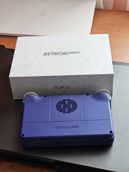 Retroid Pocket Flip 2 - Snapdragon - 8/128Gb - Como nova.