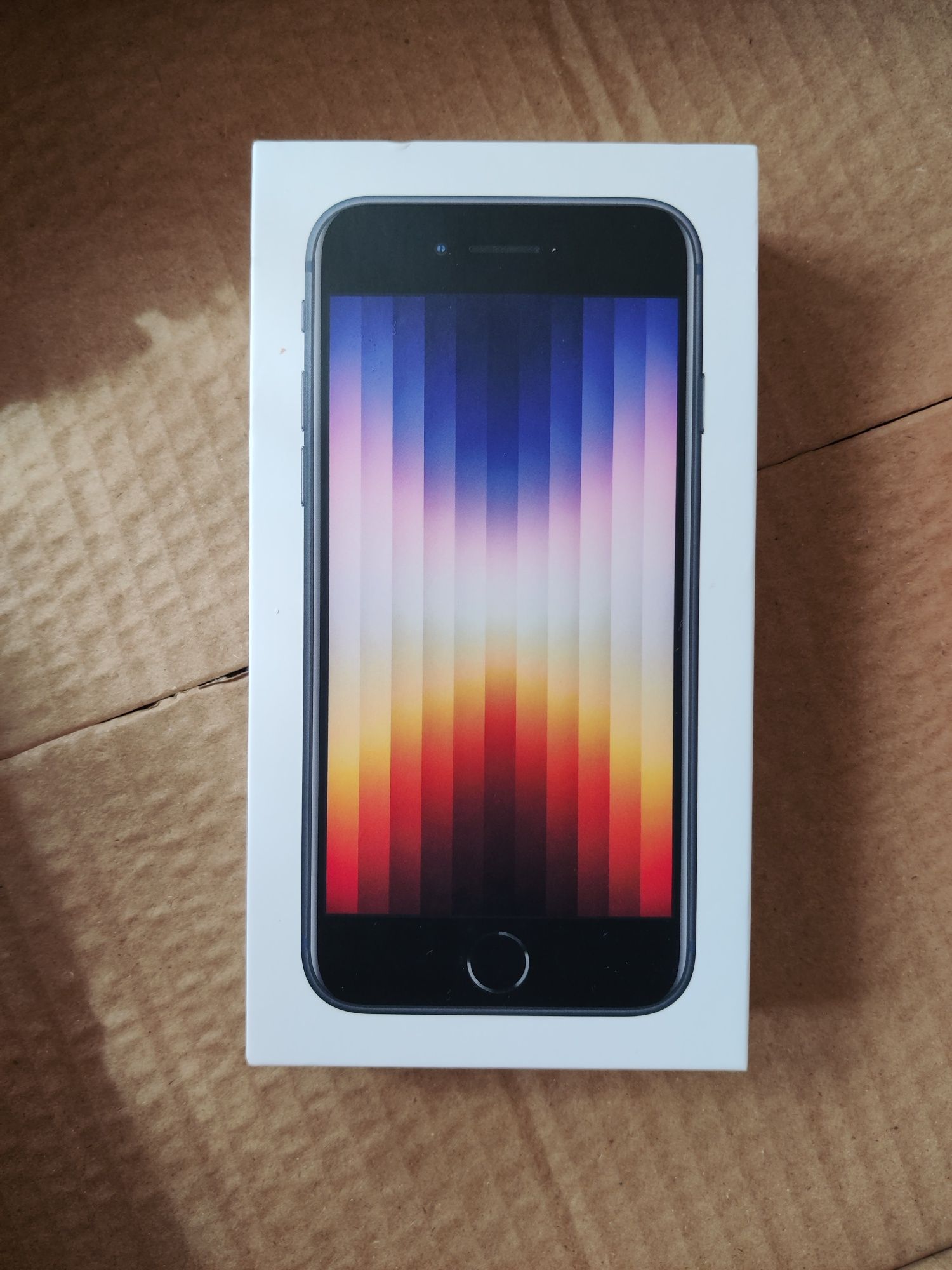 iPhone SE Midnight 128GB