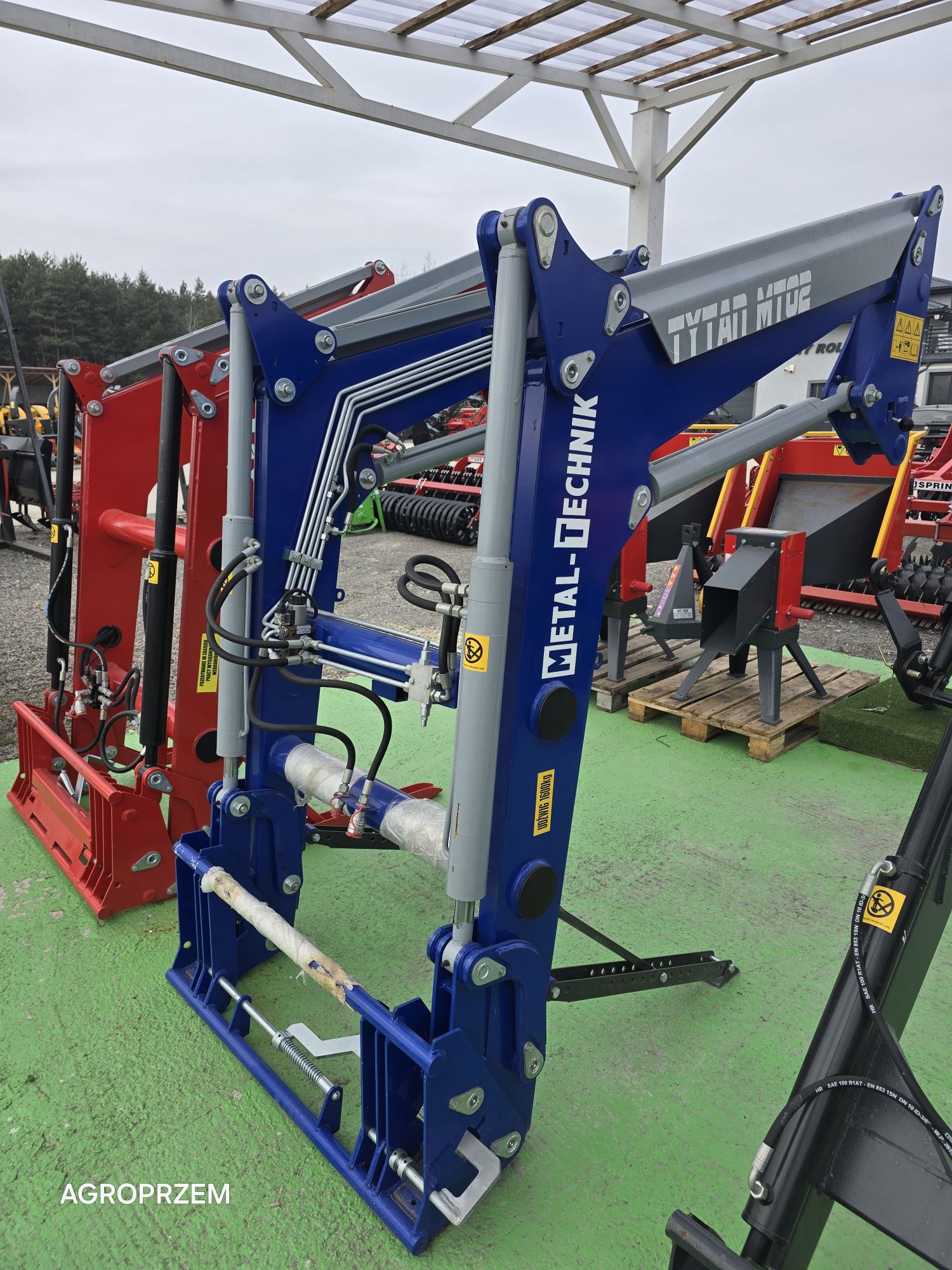 Tur do traktora - ładowacz do c360 c330 zetor Proxima inne euroramka