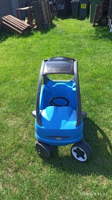 Jeździk Niebieski Samochodzik Little Tikes