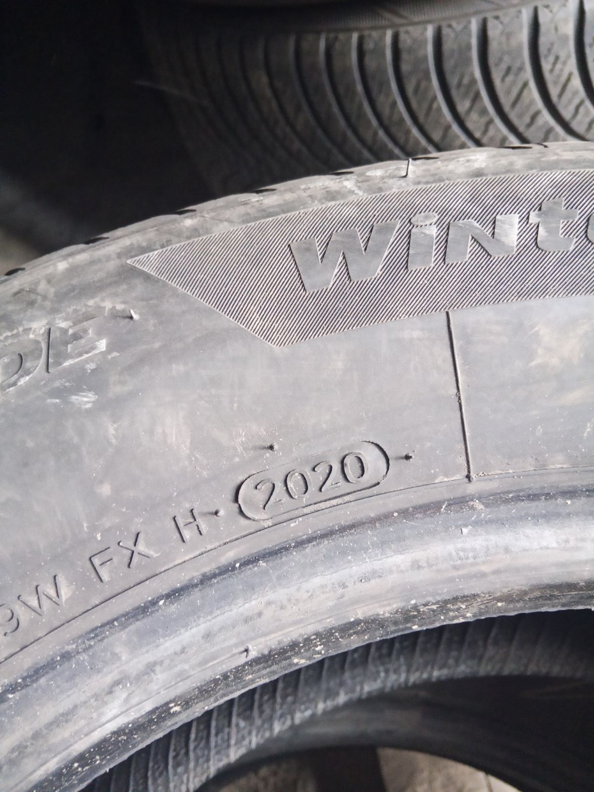 225.60.16 Hankook 2шт шини гума склад Харків Шиномантаж з Європи