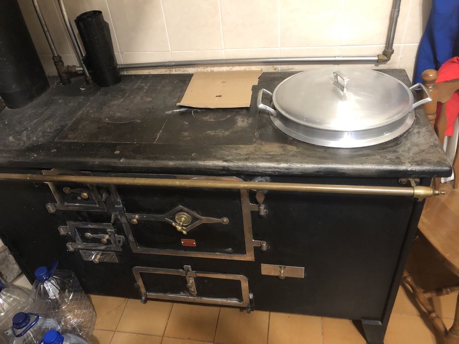 Fogao a lenha com caldeira