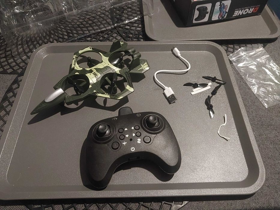 Zdalnie sterowany samolot