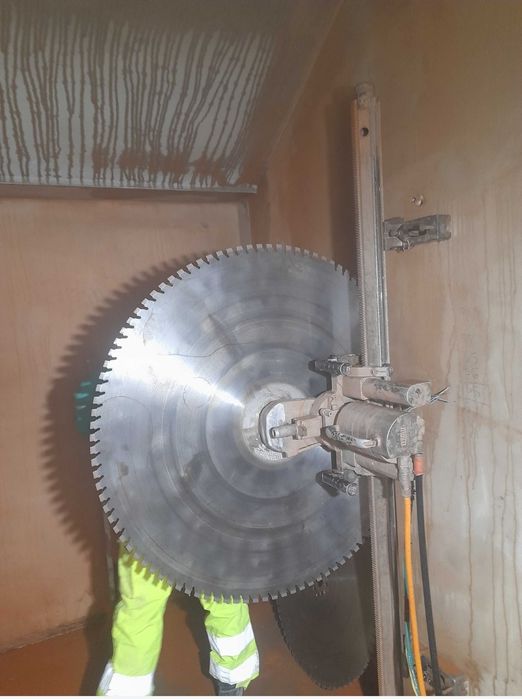 Wiercenie otworów w betonie cięcie betonu technika diamentowa