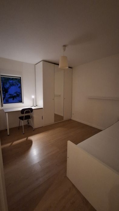 Quarto para arrendamento