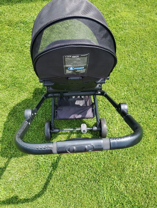 Wózek spacerowy firmy MoMi