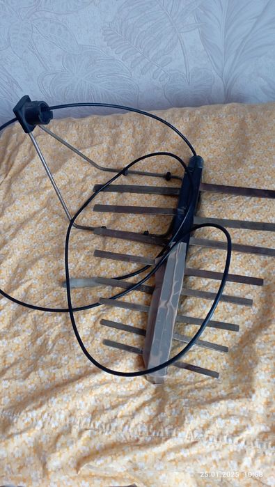 Кімнатна  антена