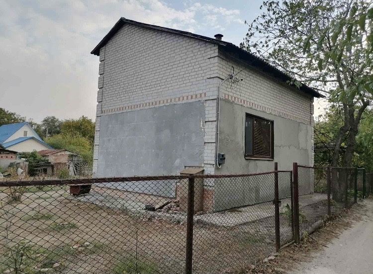 Дача на Вороніна
