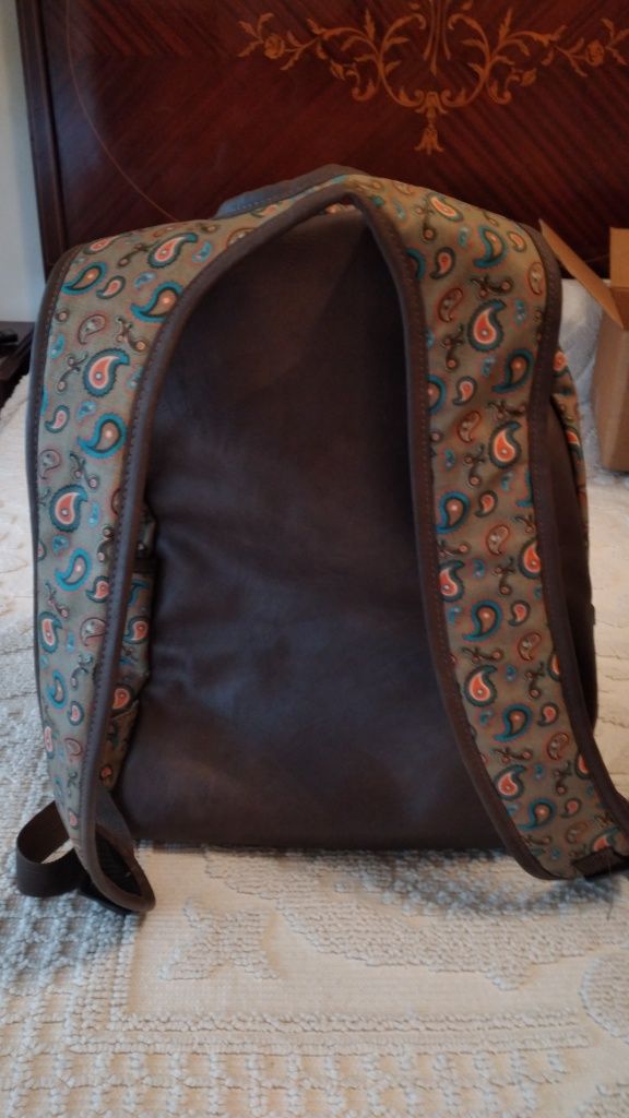 Mochila deeply - ótimo estado