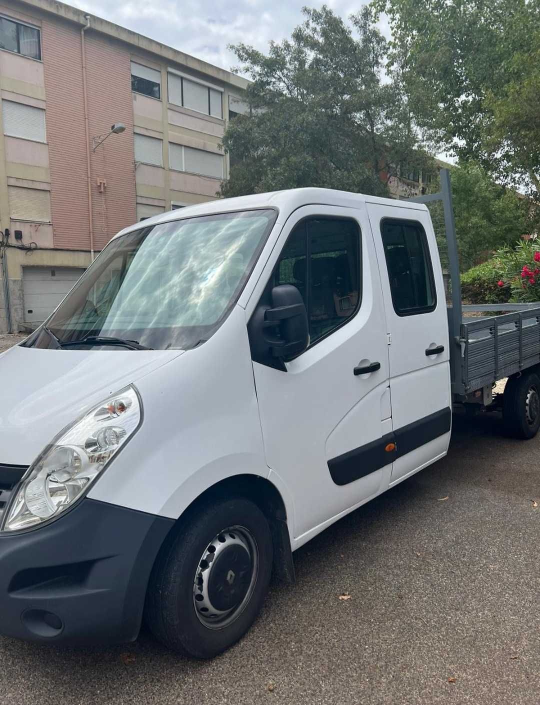 Carrinha Renault Master caixa aberta