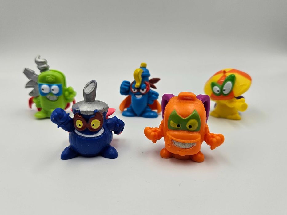 Figurki Super Zings seria 4
