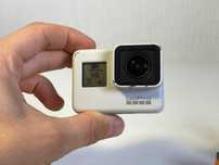 Екшн-камера GoPro HERO7 Black - лімітована версія Dusk White + додатки