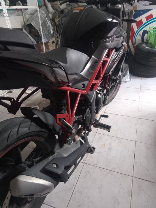 Benneli bn.   125