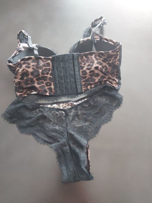 Komplet bielizny intimissimi panterka sexi asia 70C S brazyliany