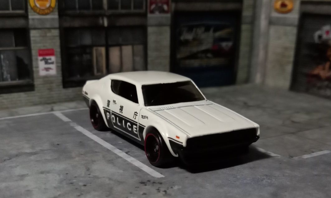 Hot Wheels Nissan Skyline 2000 GT-R