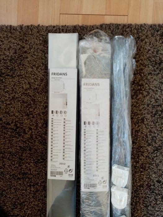 Estores de rolo blackout FRIDANS Ikea cinza