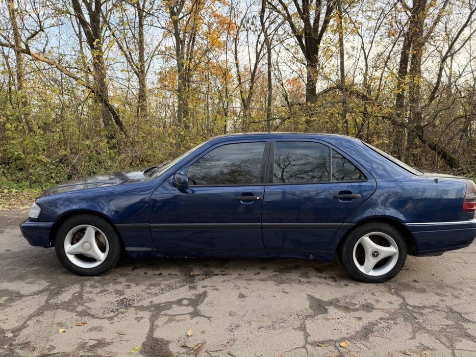 Продам Mersedes-Benz C 180