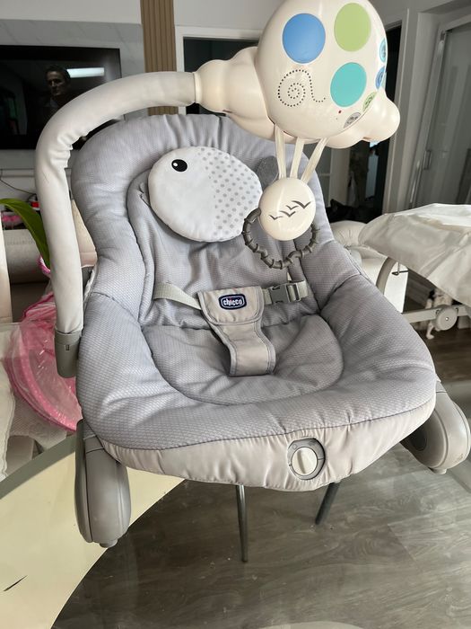 Espreguiçadeira vibratória  bebé Chicco ,