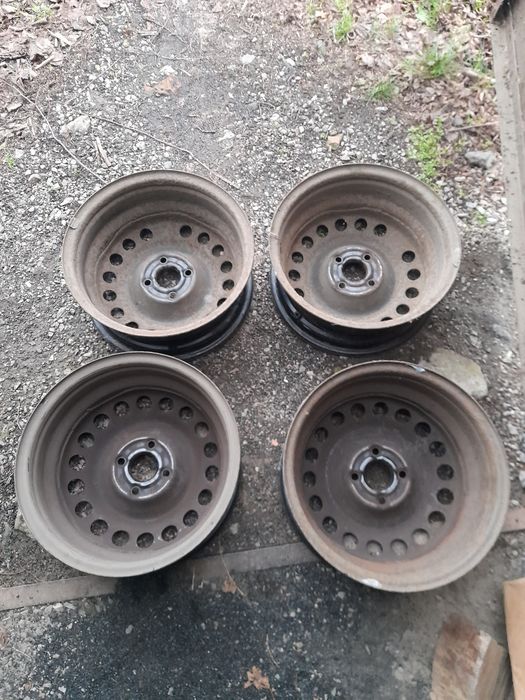 Сталеві диски Opel r15 4x100 ET49