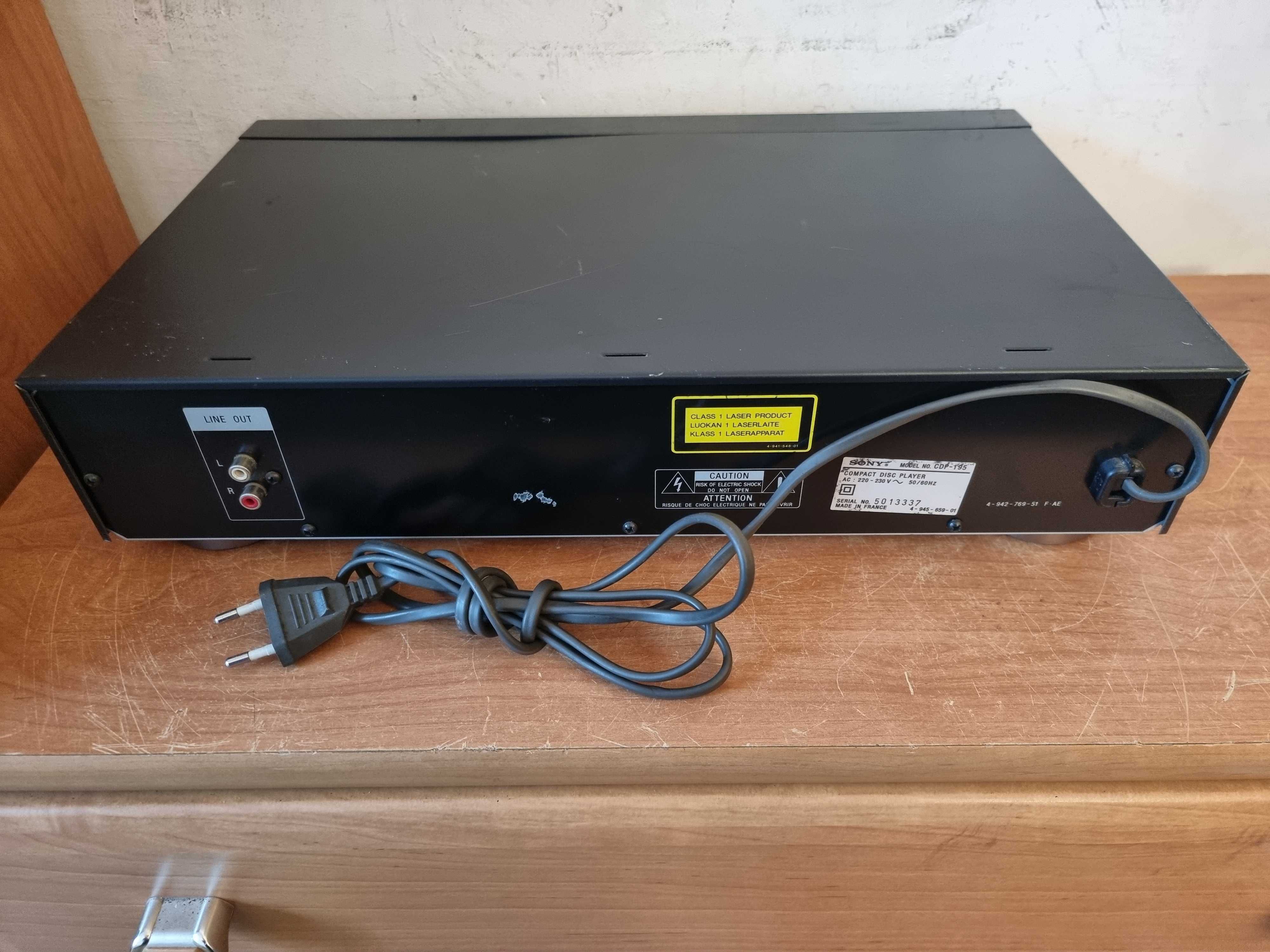 Odtwarzacz cd Sony CDP 195