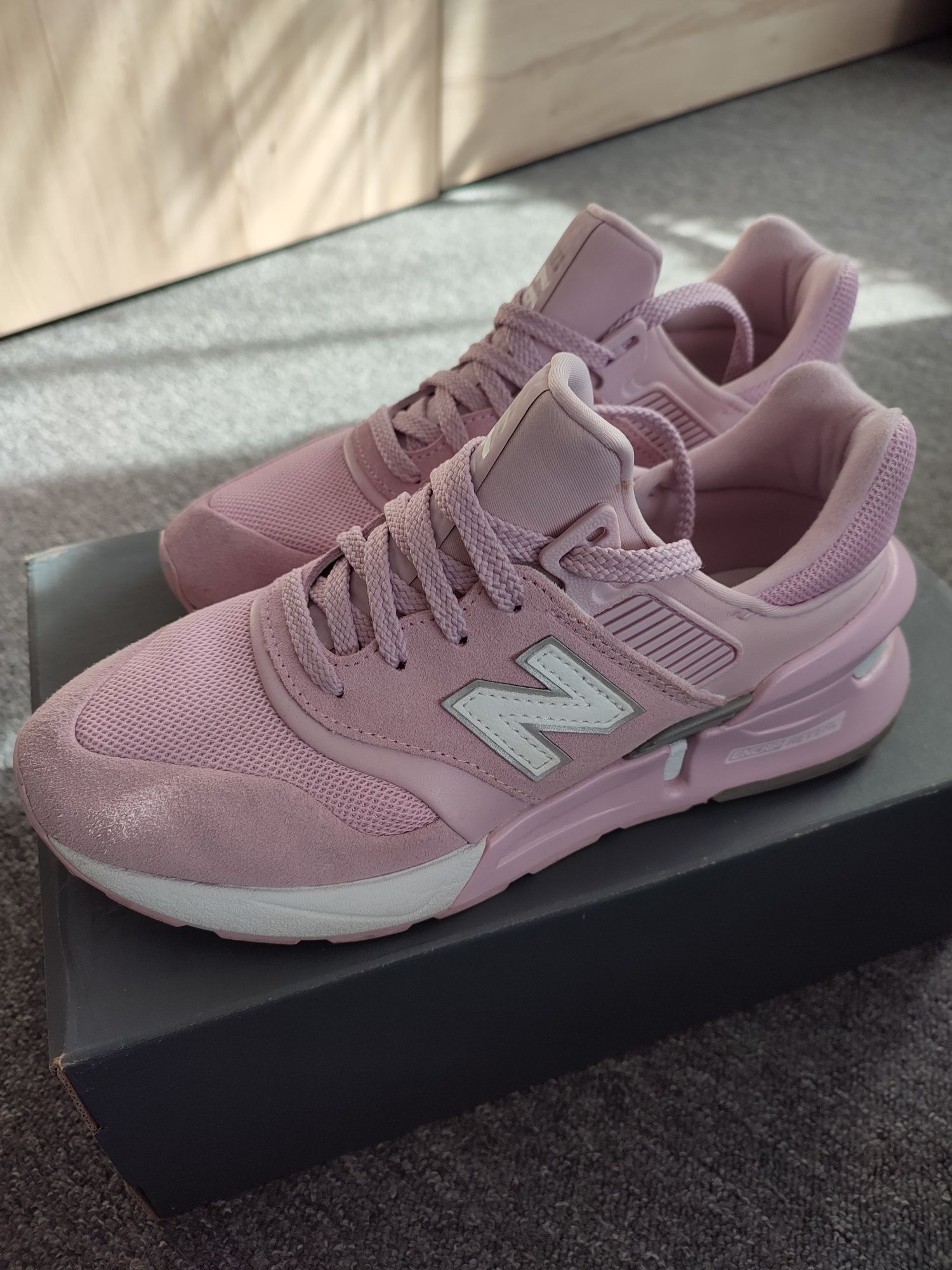 Nowe buty damskie New Balance