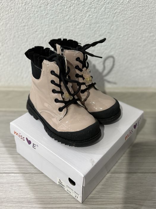 Buty dziewczece rozmiar 27