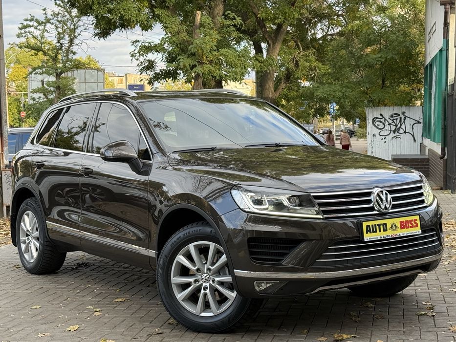 Volkswagen Touareg, 152т.км., цілий, пневмо