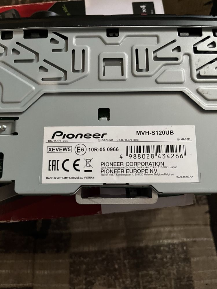 Radio Pioneer MVH-S120UB