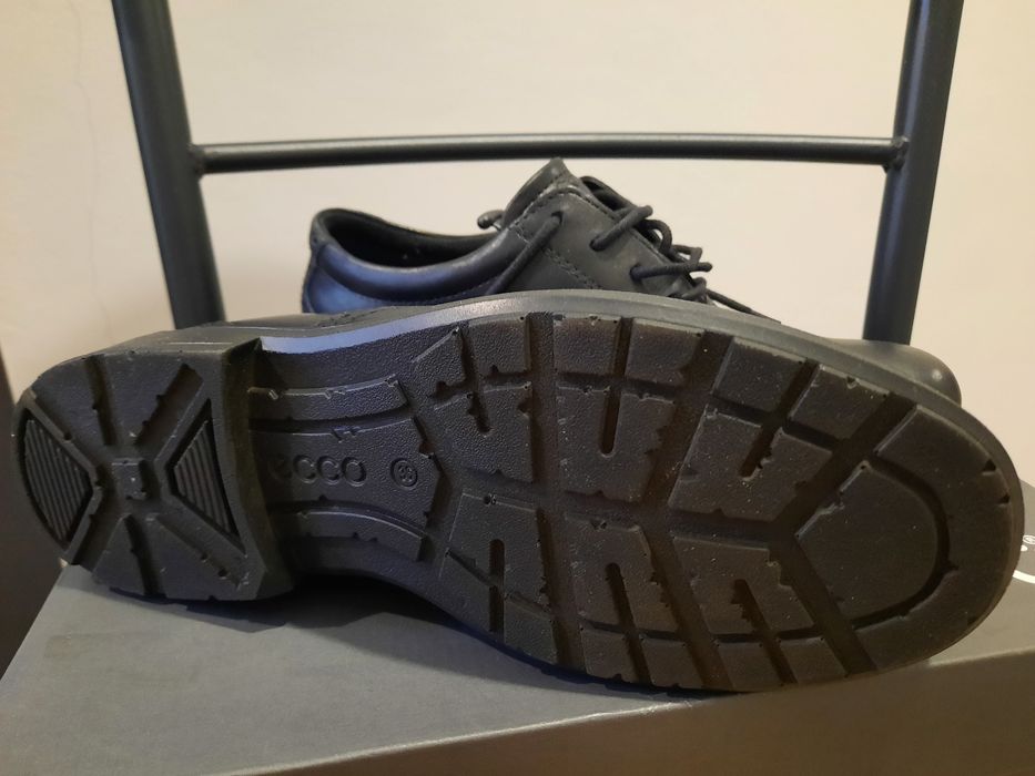 Туфлі брогі Ecco туфли броги