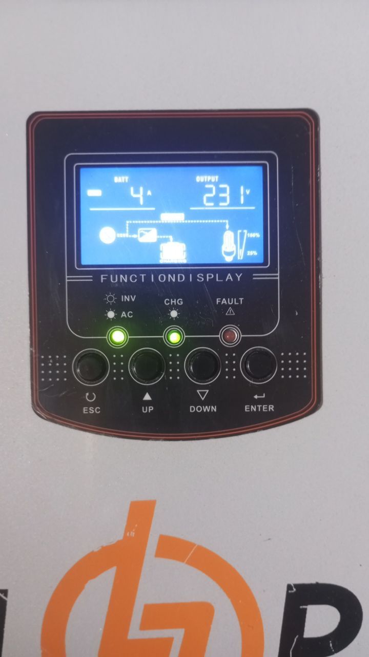 Гибридный инвертор LogicPower LPW-HY-3522-3500VA