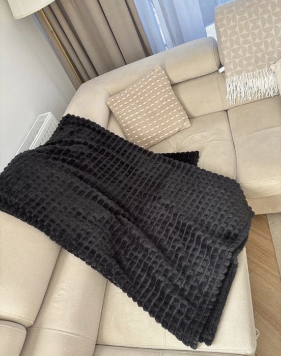 Czarna narzuta home&you koc 160x200