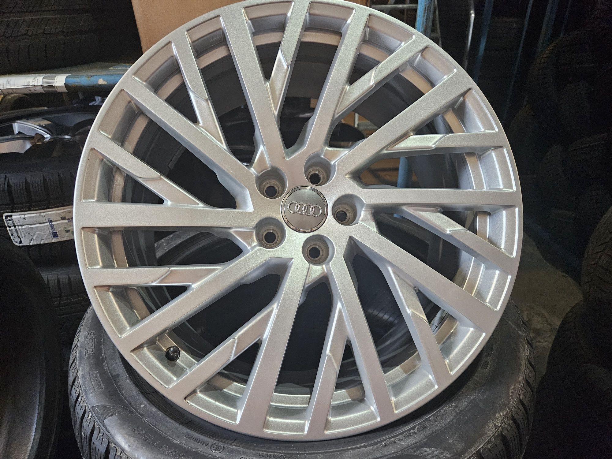Koła zimowe 5x112 285/40/20 audi q7 nowe.