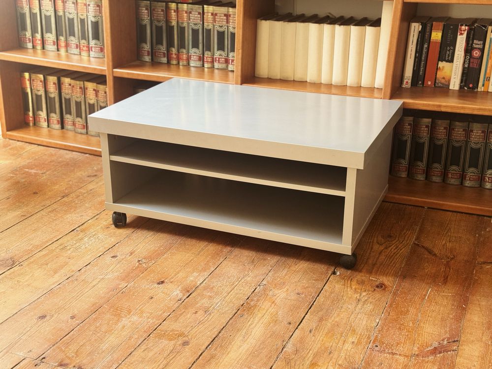 Mesa de TV do IKEA