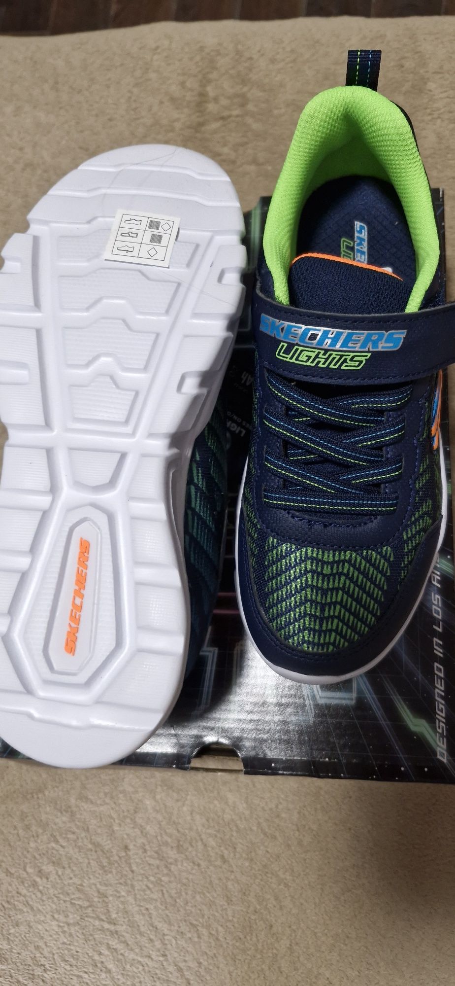 Кросівки skechers