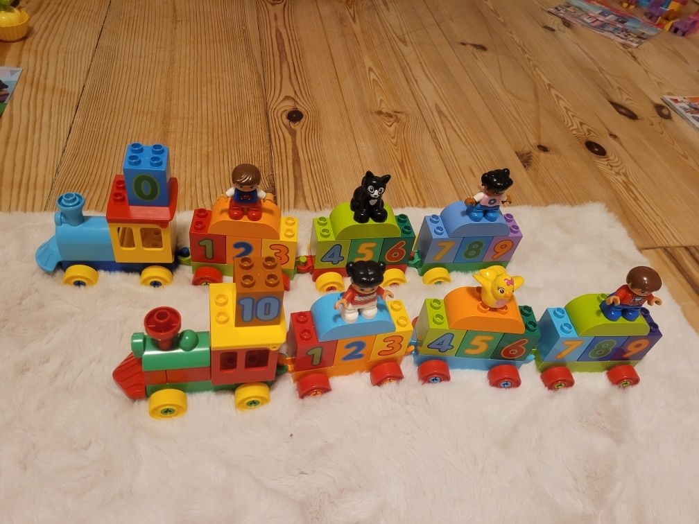 Lego duplo Lotnisko i 2x pociągi - 3 zestawy