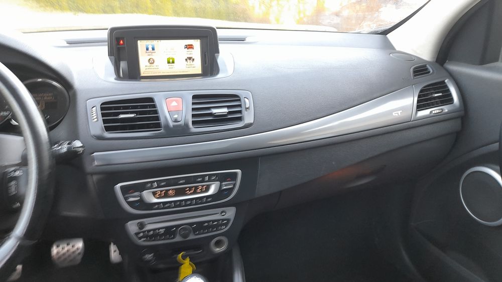 Megane III GT 2.0 Dci 160 ps Full Opcja Panorama Alu 18 Nowe opony