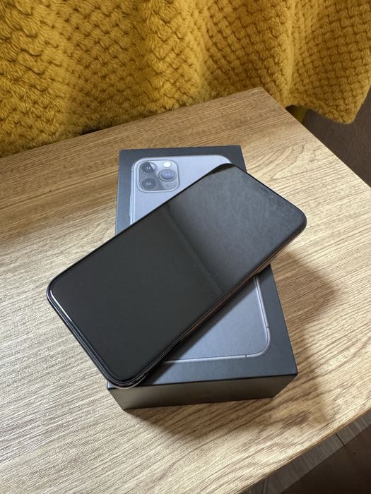 Продам iphone 11 pro 64gb
