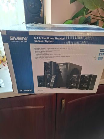 Głośniki Sven 5.1 HT - 200 z radiem i USB-pilot