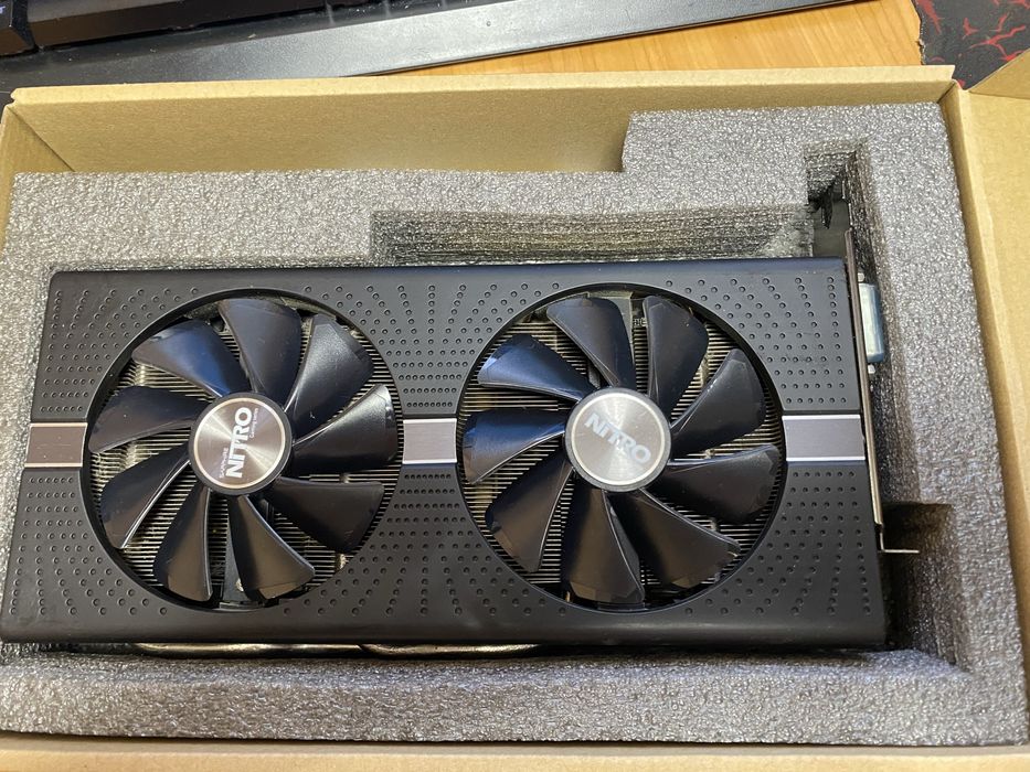 Sapphire RX570 4gb nitro+