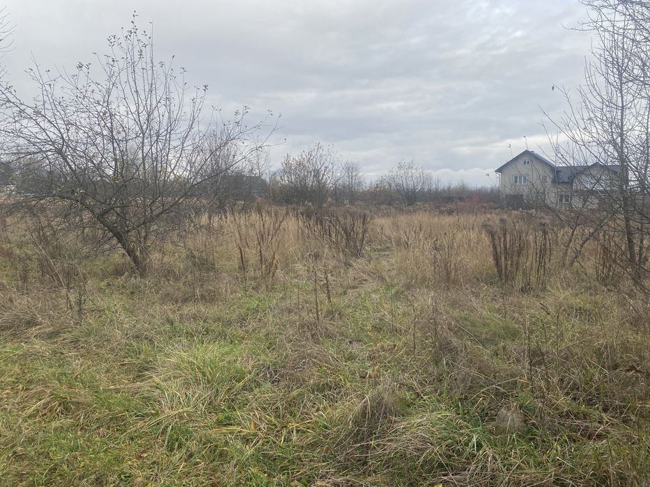 Земна ділянка під будівництво