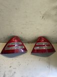 Lampa tylna tył prawy prawa Mercedes w203 c klasa sedan