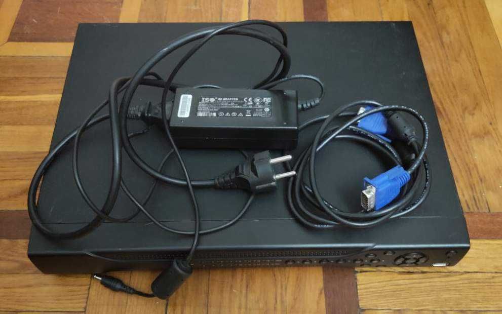 Продам видеорегистратор DVR0804LE-A